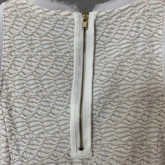 Anthropologie {Postmark} Textured Swing Tank Top sz XS Chiffon Trim White/Cream - Picture 9 of 11